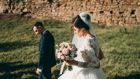 Solvunud pruut lahutas abielu vaid kolm minutit pärast laulatust