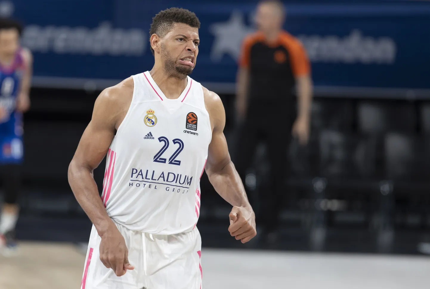 Walter Tavares.