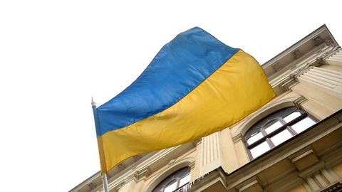 Ukrainas parlamentā reģistrē likumprojektu pretkorupcijas iestāžu neatkarības atjaunošanai