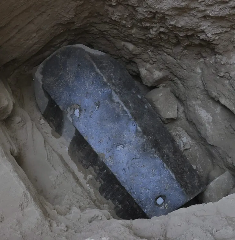 Egiptusest Aleksandriast leitud sarkofaag