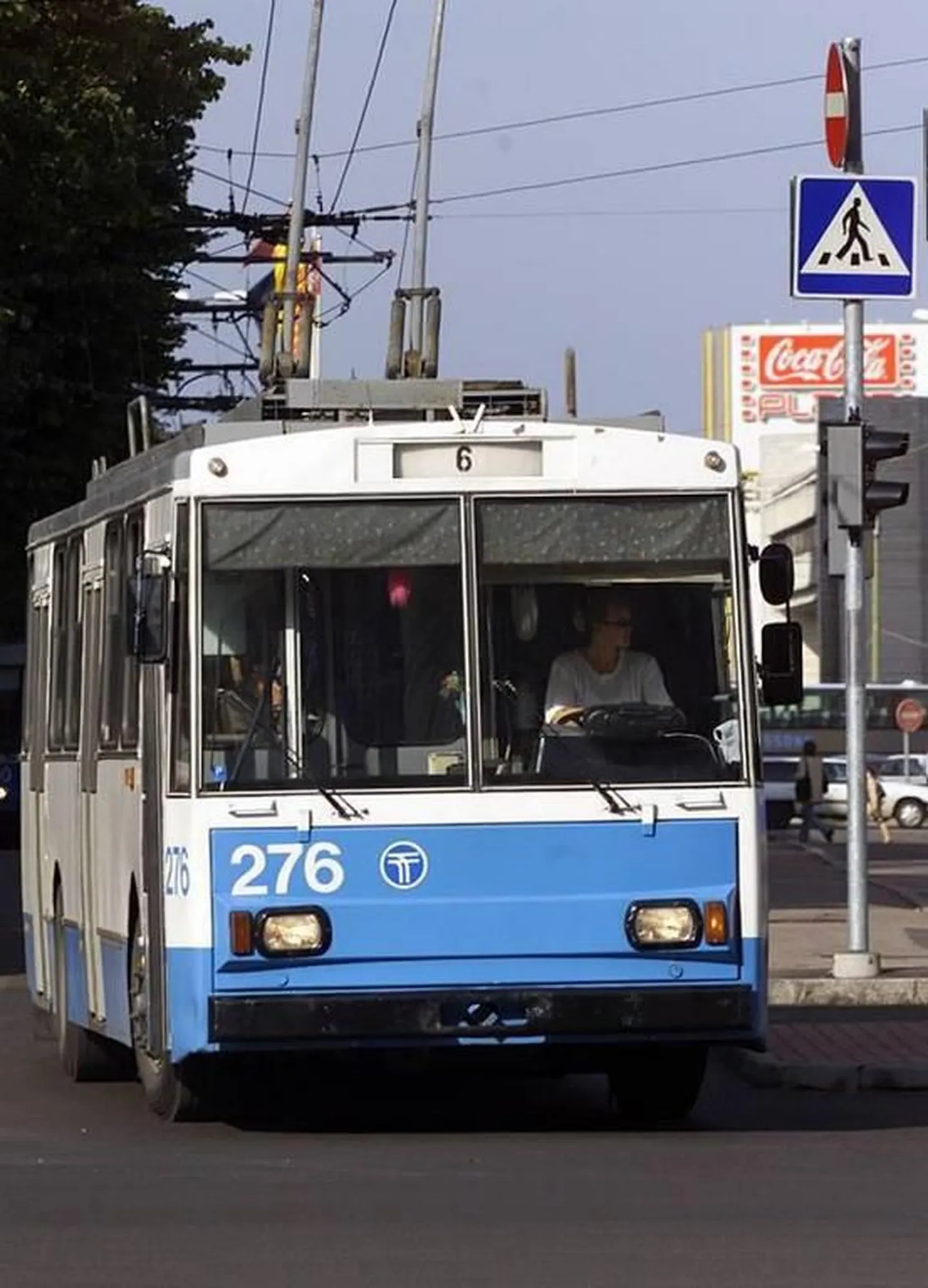 Õismäe trollid nr 6 ja 7 sõidavad liinirikke tõttu Haabersti ringini..