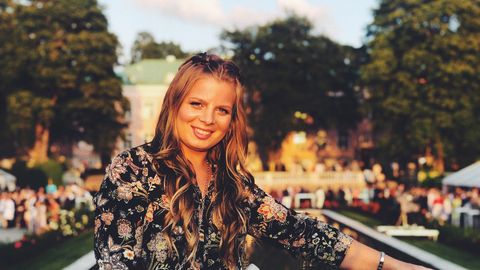 Gretel Murd oli tänavuse Roosiaia vastuvõtu üks külalistest. Gretel Murd oli tänavuse Roosiaia vastuvõtu üks külalistest.