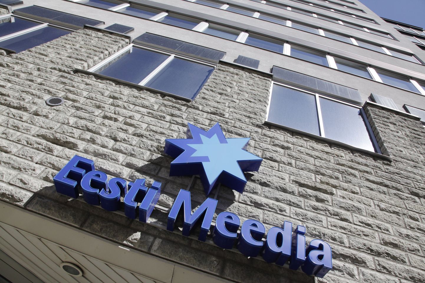 Vaade Eesti Meedia majale, kus asub ka Postimees.