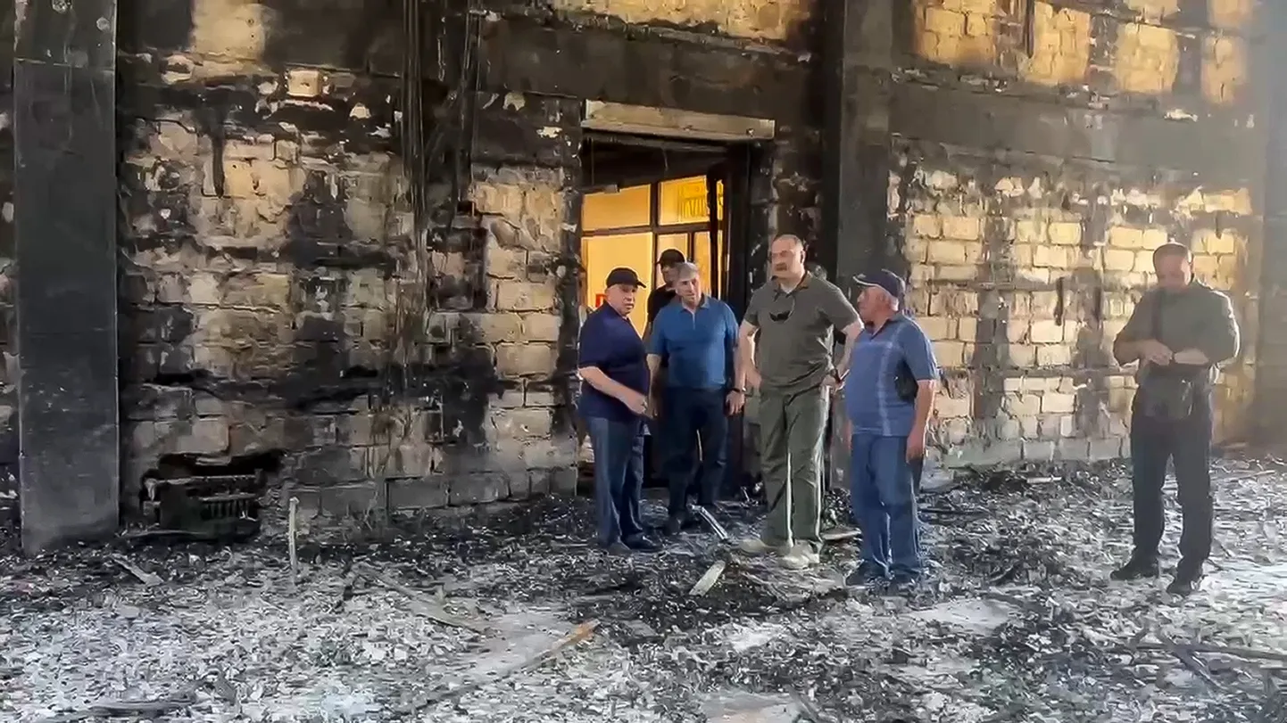 Dagestanis süüdatud kirik.