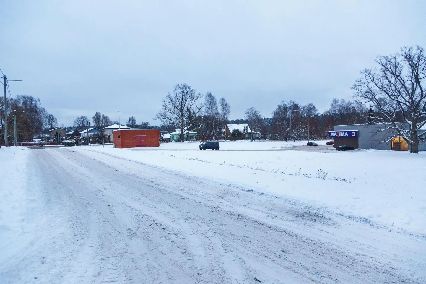 Tõrva Circle K tankla kerkib Maxima poe kõrvale.