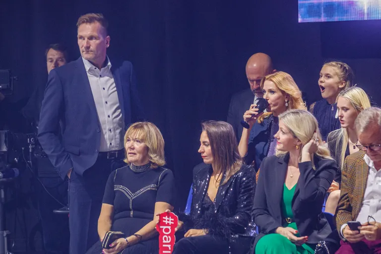 Oktoober 2022. Telesaate «Tantsud tähtedega» avasaade. Fotol Ithaka Maria ja Rain Vääna.
