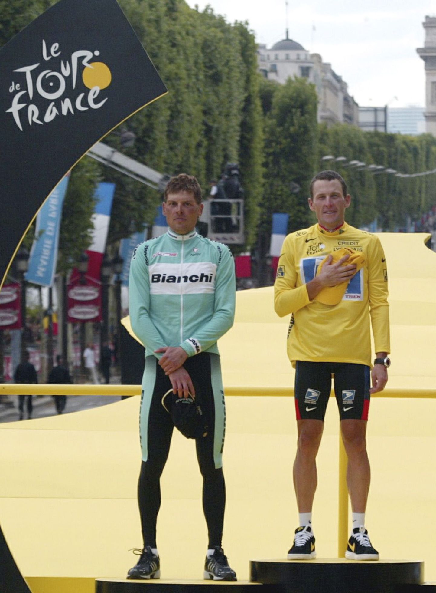 Lance Armstrong (paremal) ja Jan Ullrich Tour de France´i poodiumil.