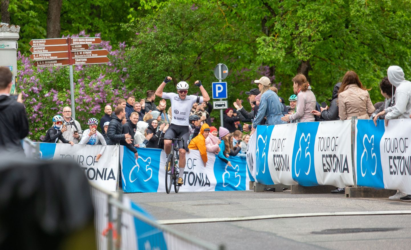 Tour of Estonia grupisõidu finish, Eesti rattur Madis Mihkels.