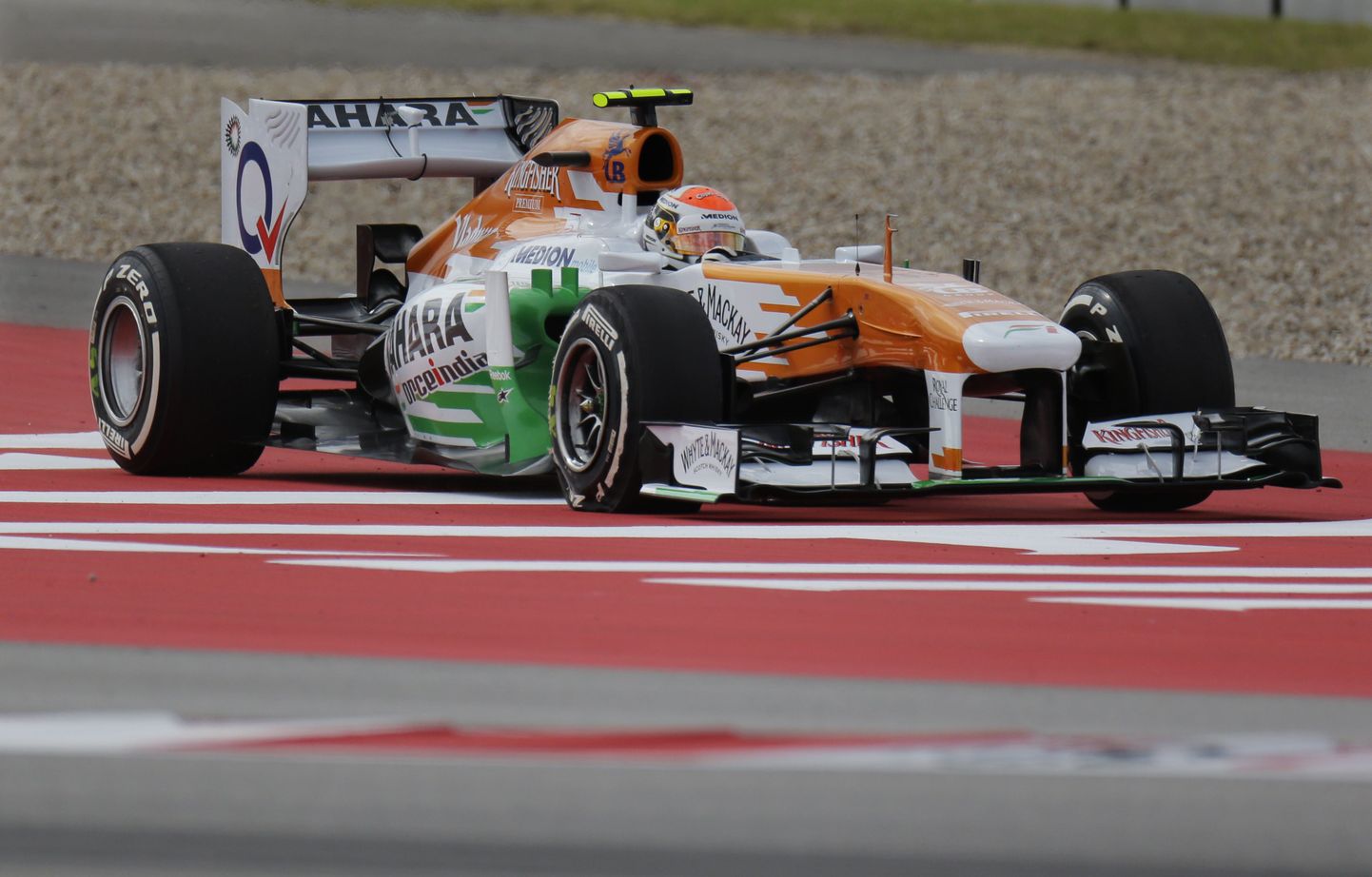 Adiran Sutil Force India roolis.