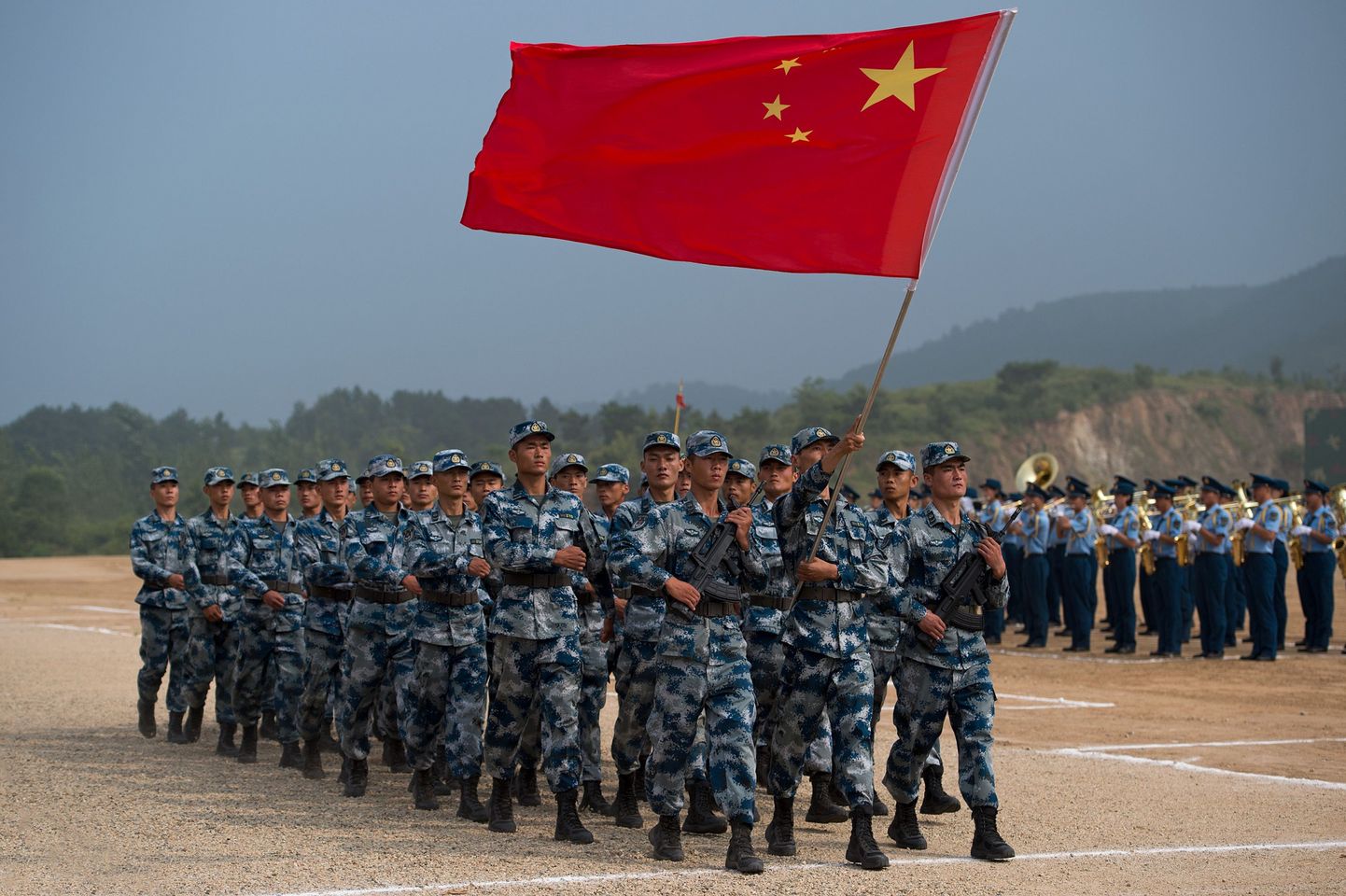 Hiina sõjaväelased Xinjiangis.