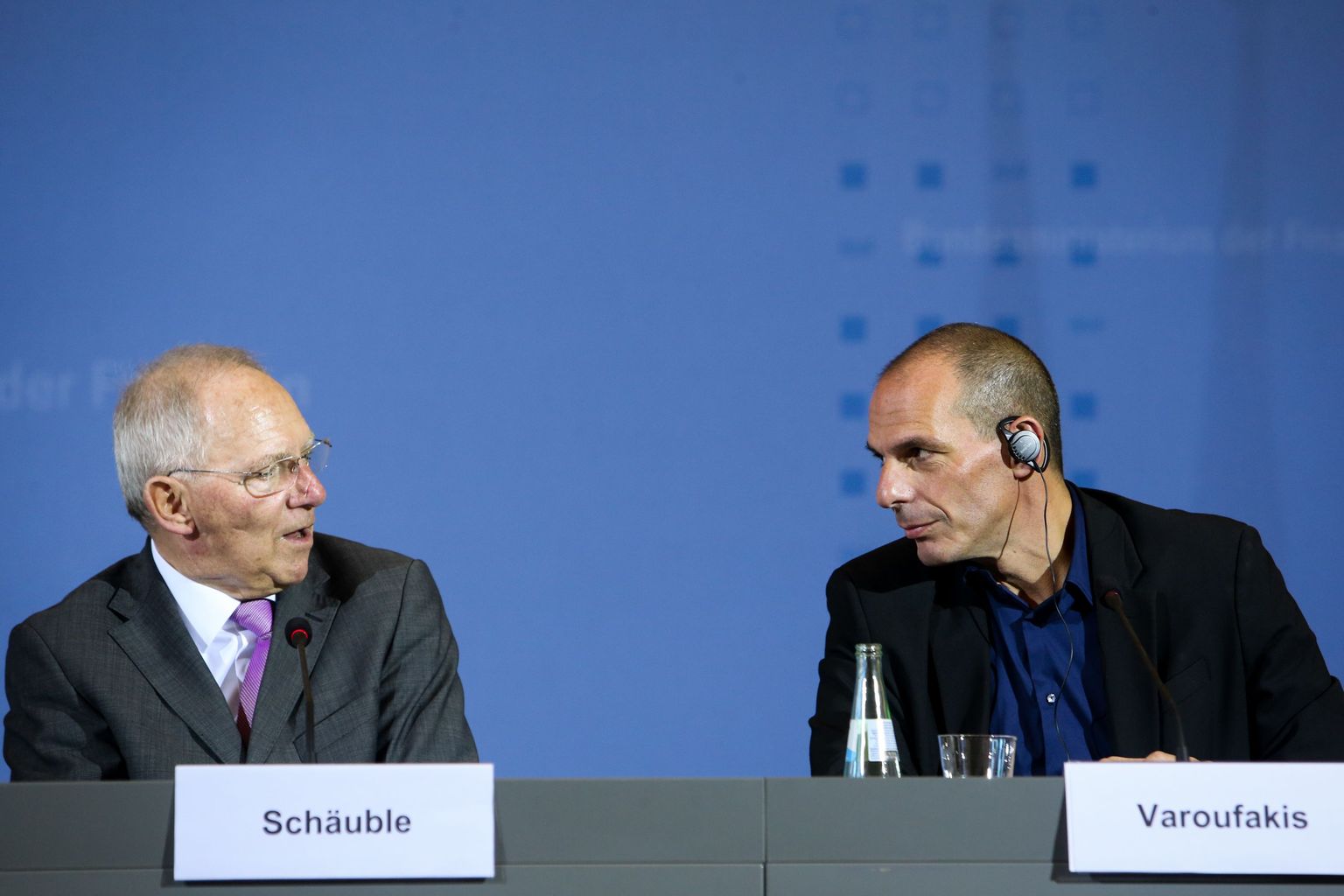 Saksamaa rahandusminister Wolfgang Schäuble (vasakul) ja Kreeka rahandusminister Yanis Varoufakis.