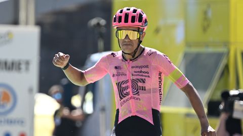 Carapaz teenis Tour de France'il esimese etapivõidu