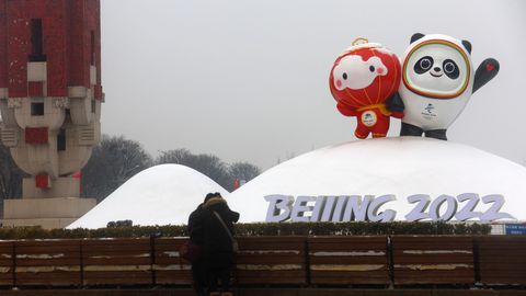 Олимпийские деревни в Пекине начали работу