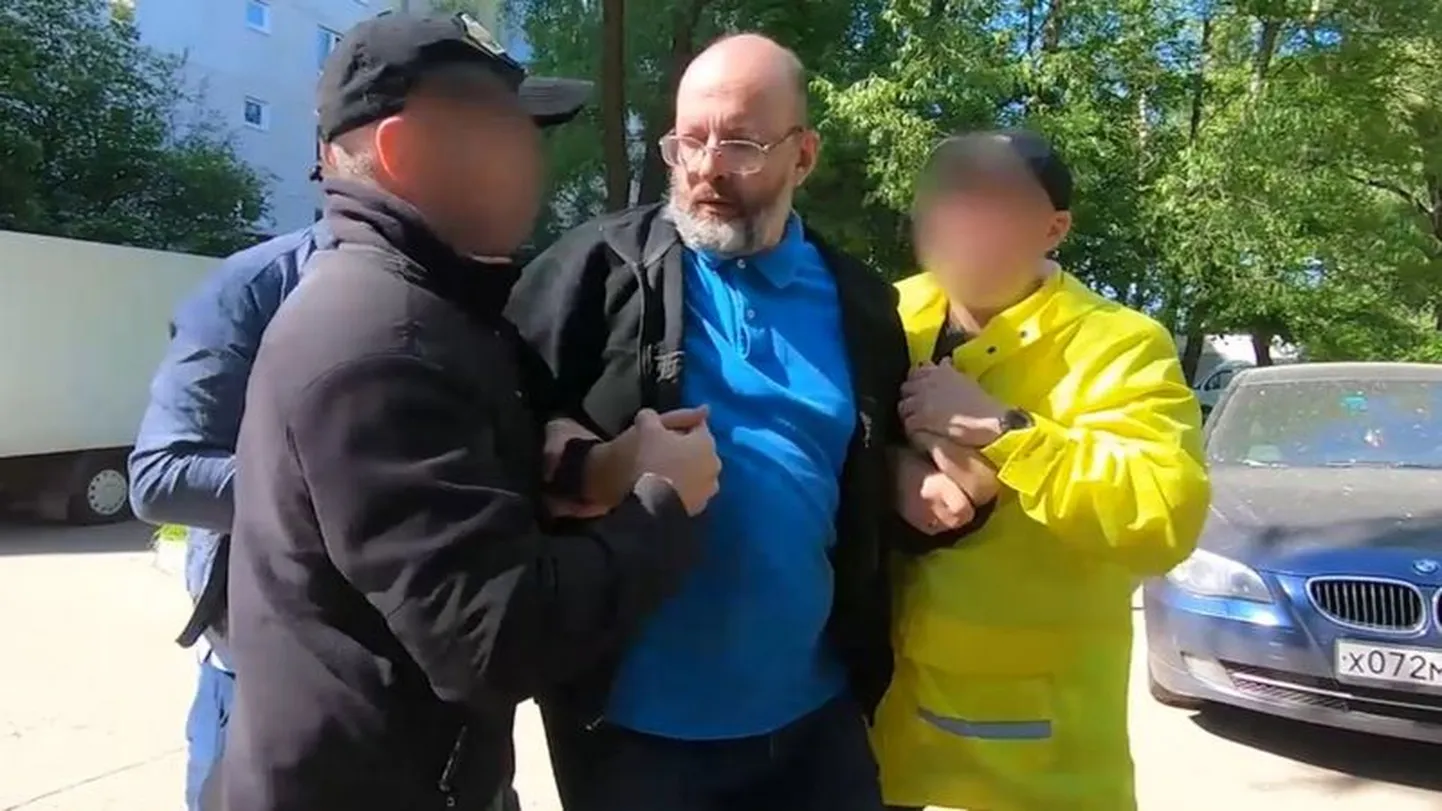 ФСБ опубликовала видео задержания Алексея Семеняки.