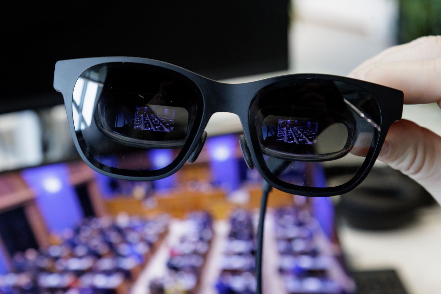 Xreal Airi prillid näitavad sinu ees 130-tollisel õhus hõljuval hiigelekraanil kõike seda, mida saab vaadata nutitelefonist või arvutist. Tulevikus lisanduvad ilmselt ka uued äpid ja liitreaalsuse rakendused.