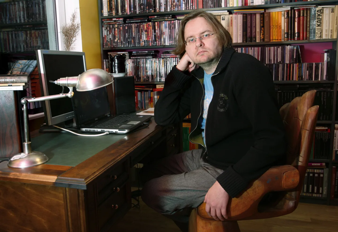 Kirjanik Jan Kaus.