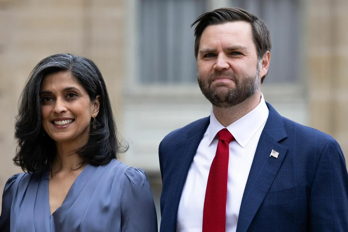 Ameerika Ühendriikide asepresident J. D. Vance abikaasa Usha Vance’iga.