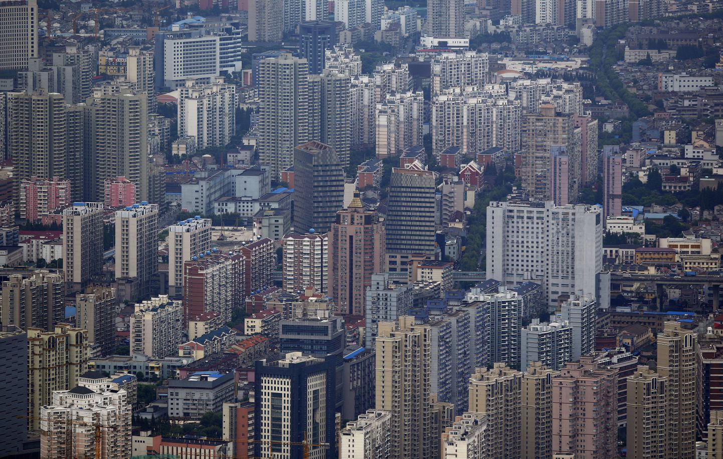Vaade Shanghai Puxi elurajoonile.