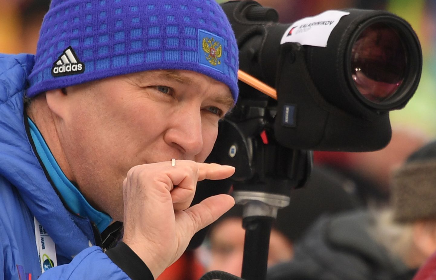Старший тренер женской сборной России по биатлону Сергей Коновалов