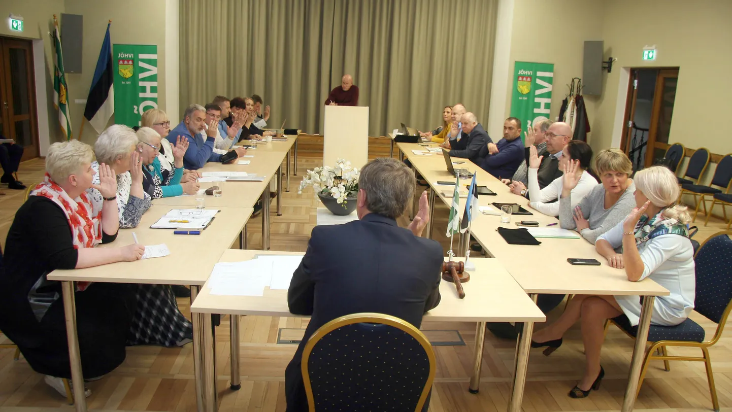 Jõhvi volikogu istung.
