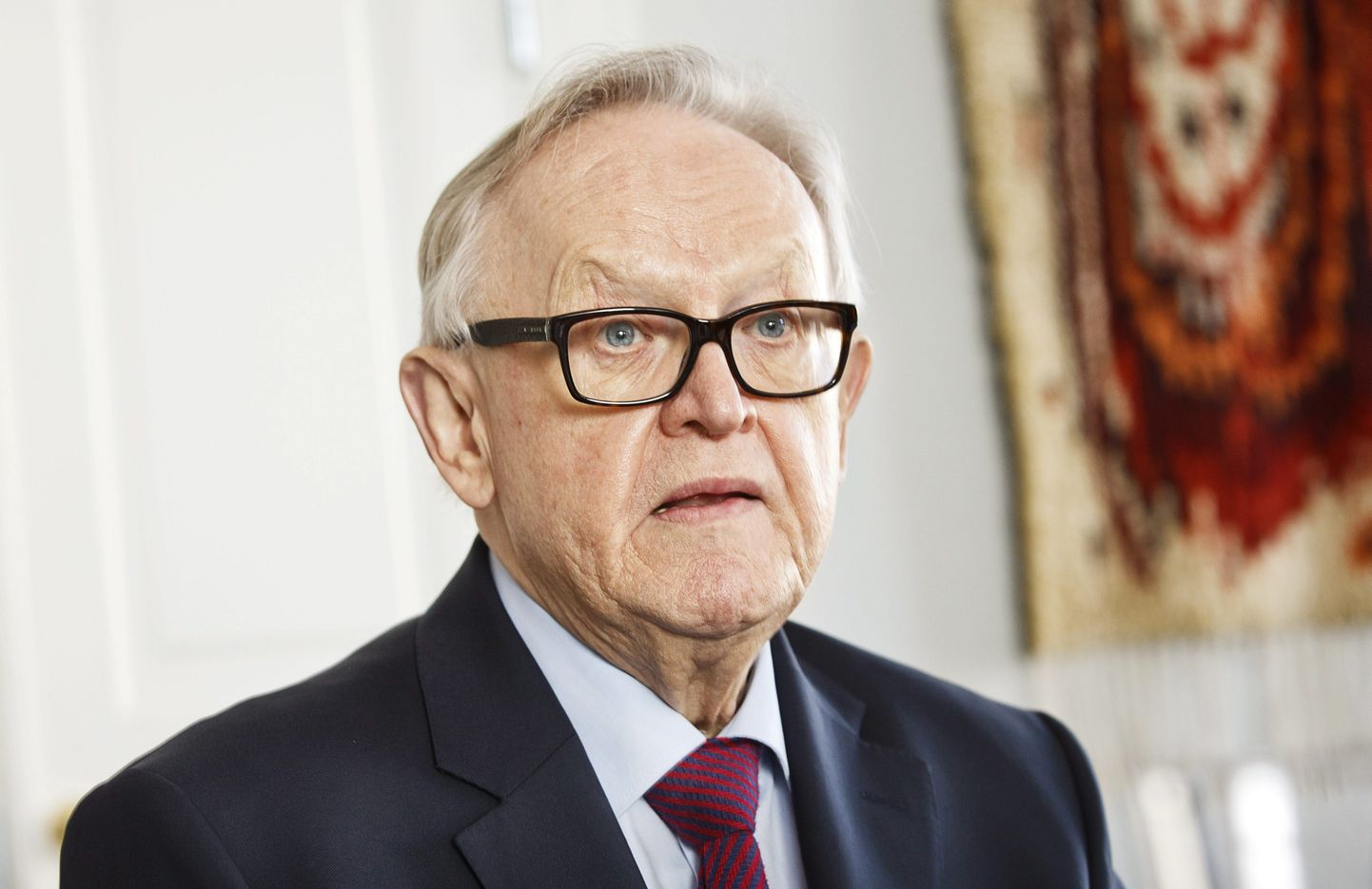 Soome endine president Martti Ahtisaari 16. veebruaril 2016 Helsingis poliitikaajakirjanikega kokkusaamisel