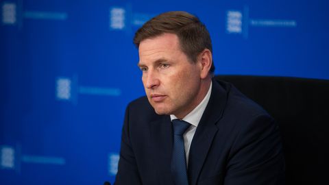 Emor: Pevkur on selgelt Eesti usaldatuim minister