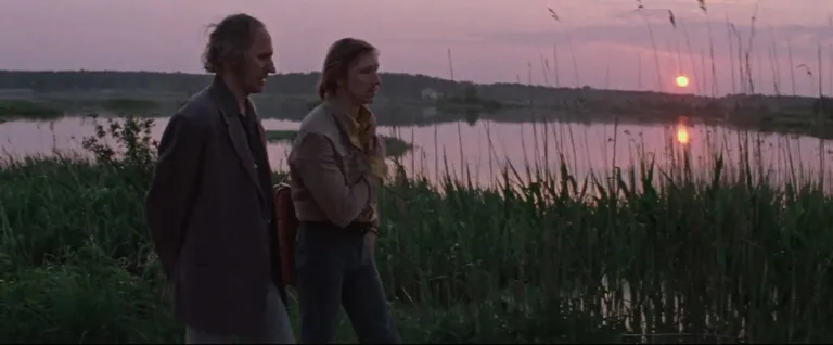 Juris Strenga un Rūdolfs Plēpis filmā "Pasarkans vakariņš" (1978).