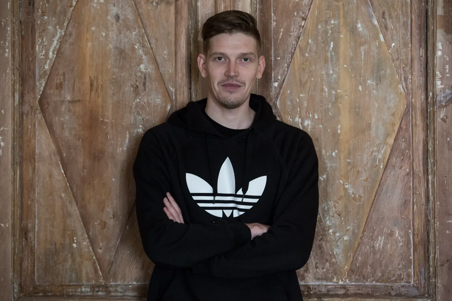 Näitleja Henrik Kalmet