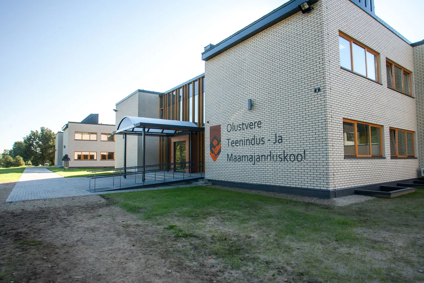 Olustvere teenindus- ja maamajanduskoolist osaleb konkursil kaheksa noort.