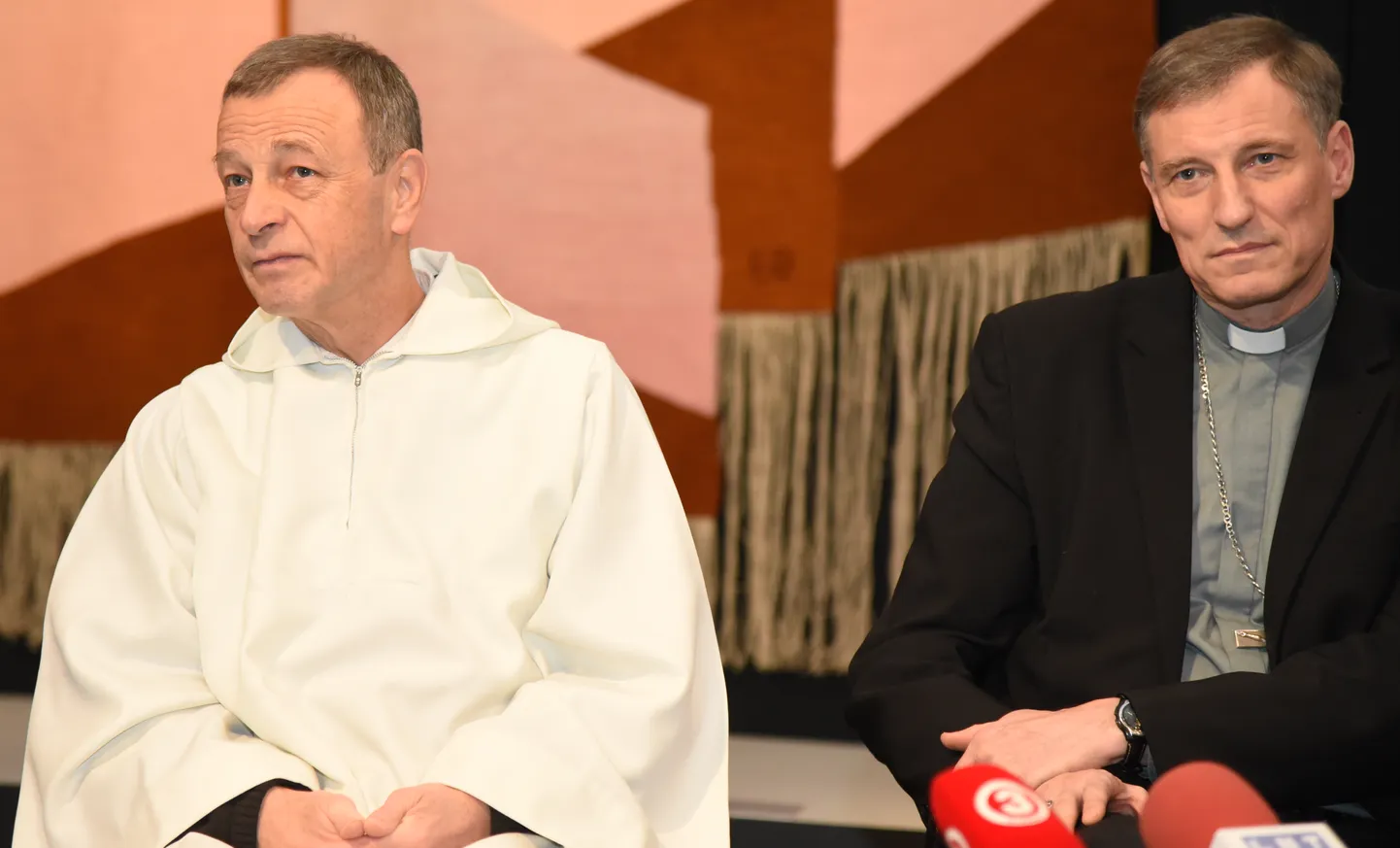 Vend Aloīzs ja Läti roomakatoliku kiriku peapiiskop Zbigņevs Stankevičs.
