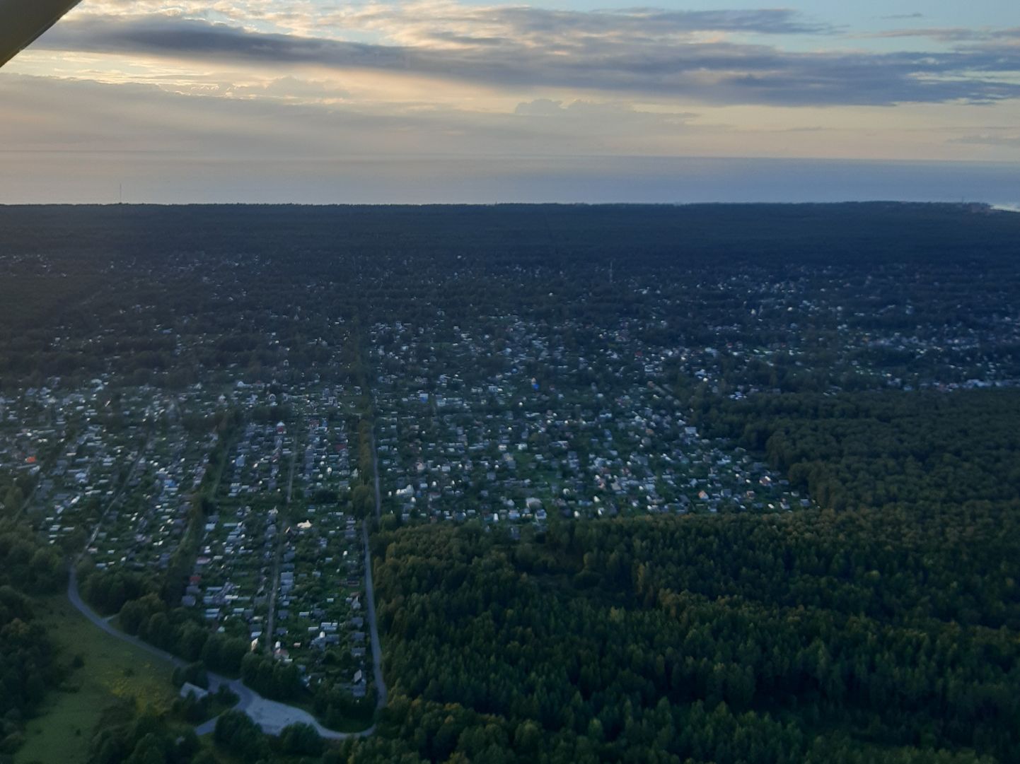 Нарвский дачный район Кудрукюла - фотография сделана из самолета.