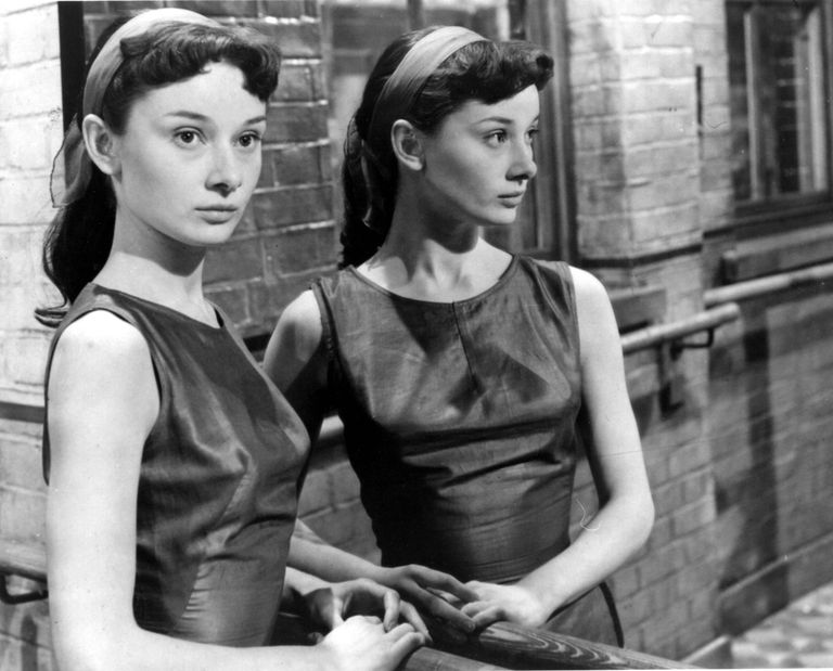 Noor Audrey Hepburn kehastamas Nora Brentanot filmis «The Secret People» aastal 1952.