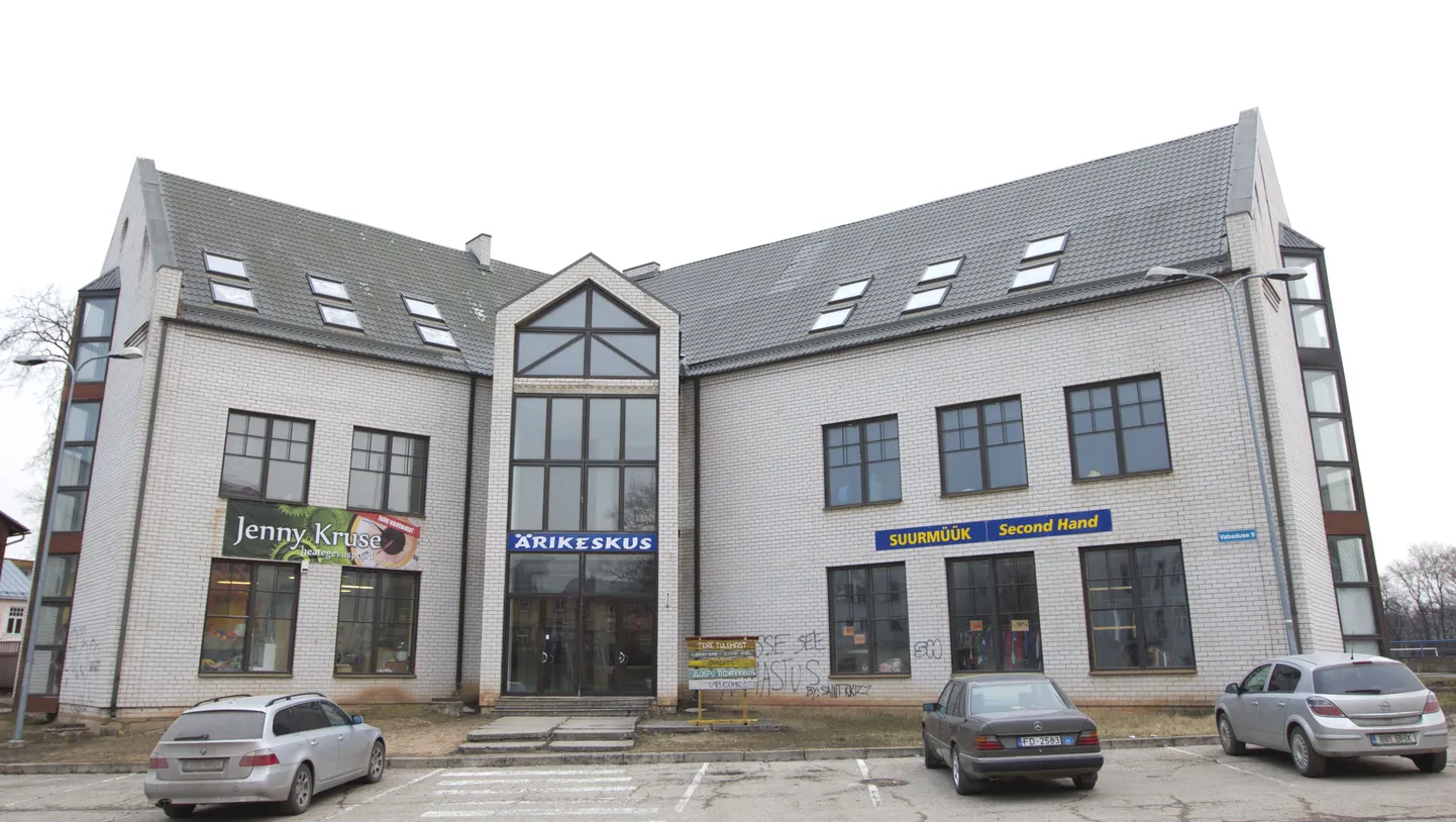 Norstat Eesti AS Valga kontor avab uksed märtsi lõpus selles hoones. Töökoha saab seal kolmkümmend inimest. Pikemas perspektiivis peaks töötajaskond kasvama enam kui poolesajani.