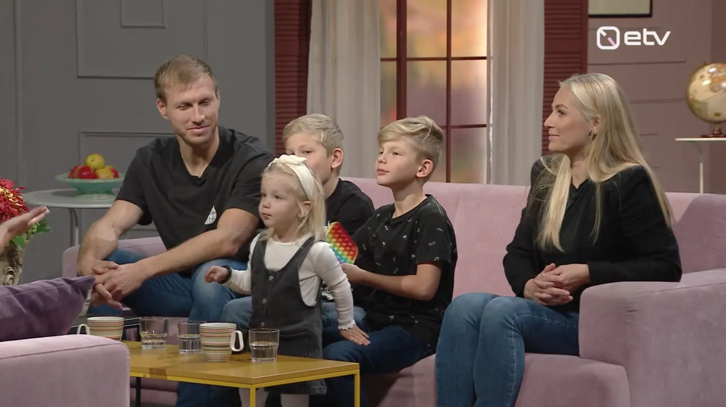 Ragnar Klavan perega.