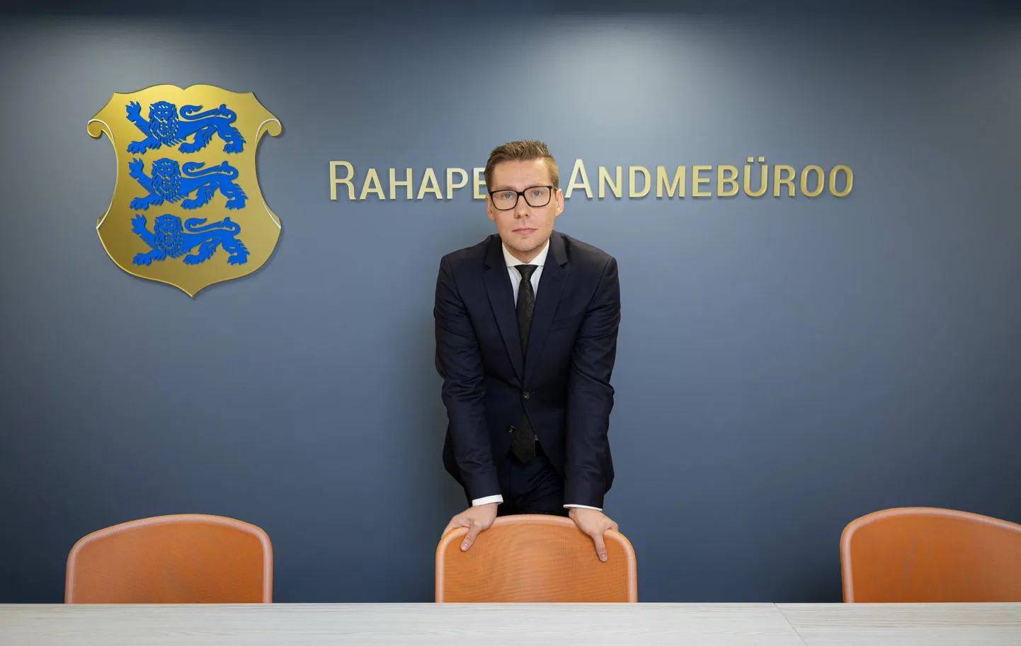 Rahapesu andmebüroo juht Matis Mäeker väidab, et RAB suunab oma järelevalve tähelepanu riskipõhiselt, sellest tulenevalt on tehtud ka vastavad menetlusotsused ja määratud trahvi suurus.