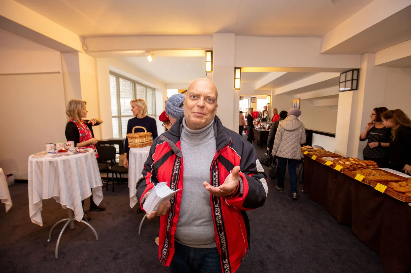 "Aastati on hästi läinud nii toidu- kui ka tööstuskaupade müüjatel ning pea pooled on mul juba püsikunded. Väga halvasti neil messil ju minna ei saa,” arutleb Urmas Jõgi.