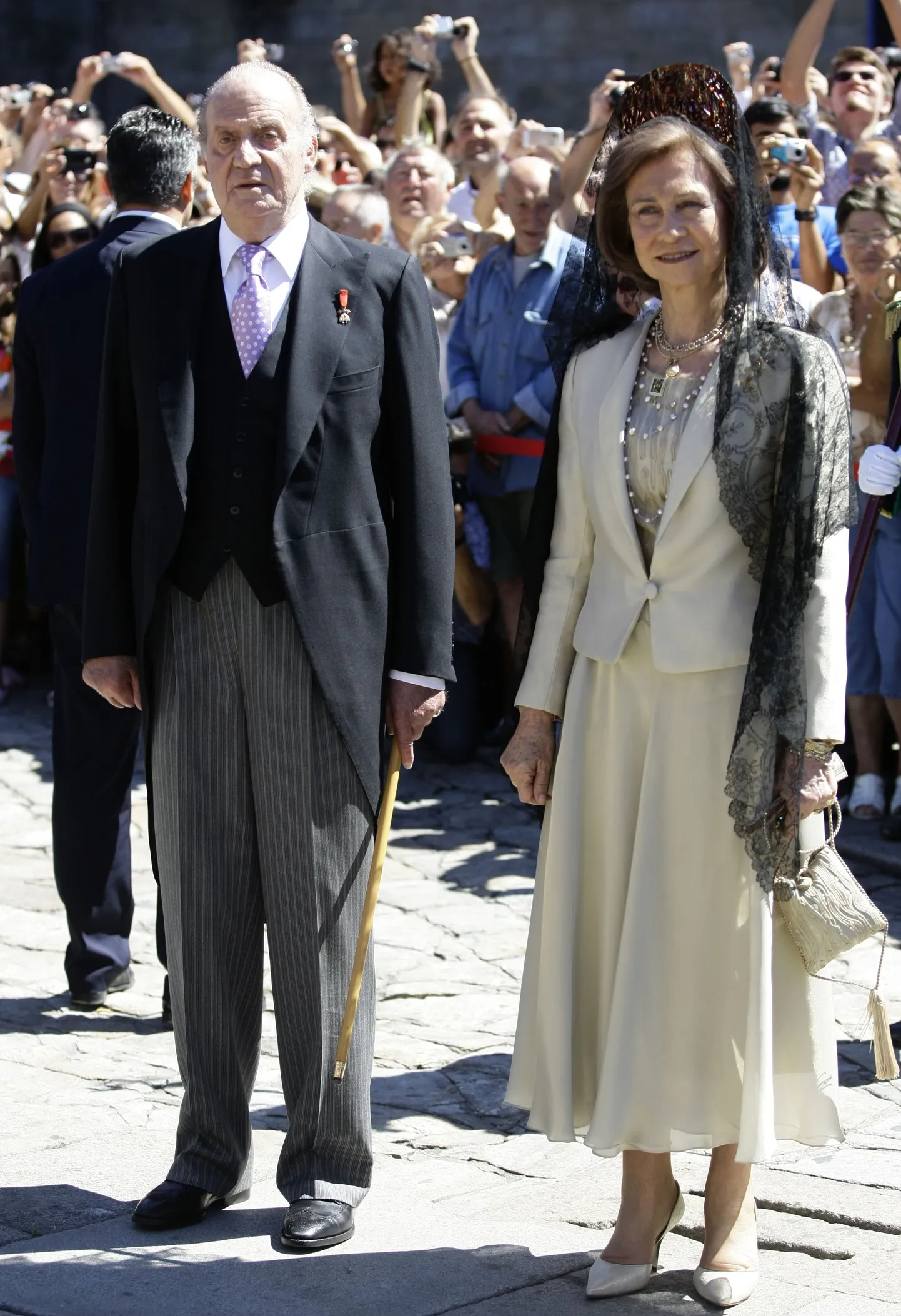 Hispaania kuningas Juan Carlos ja kuninganna Sofia Santiago de Compostela katedraali ees