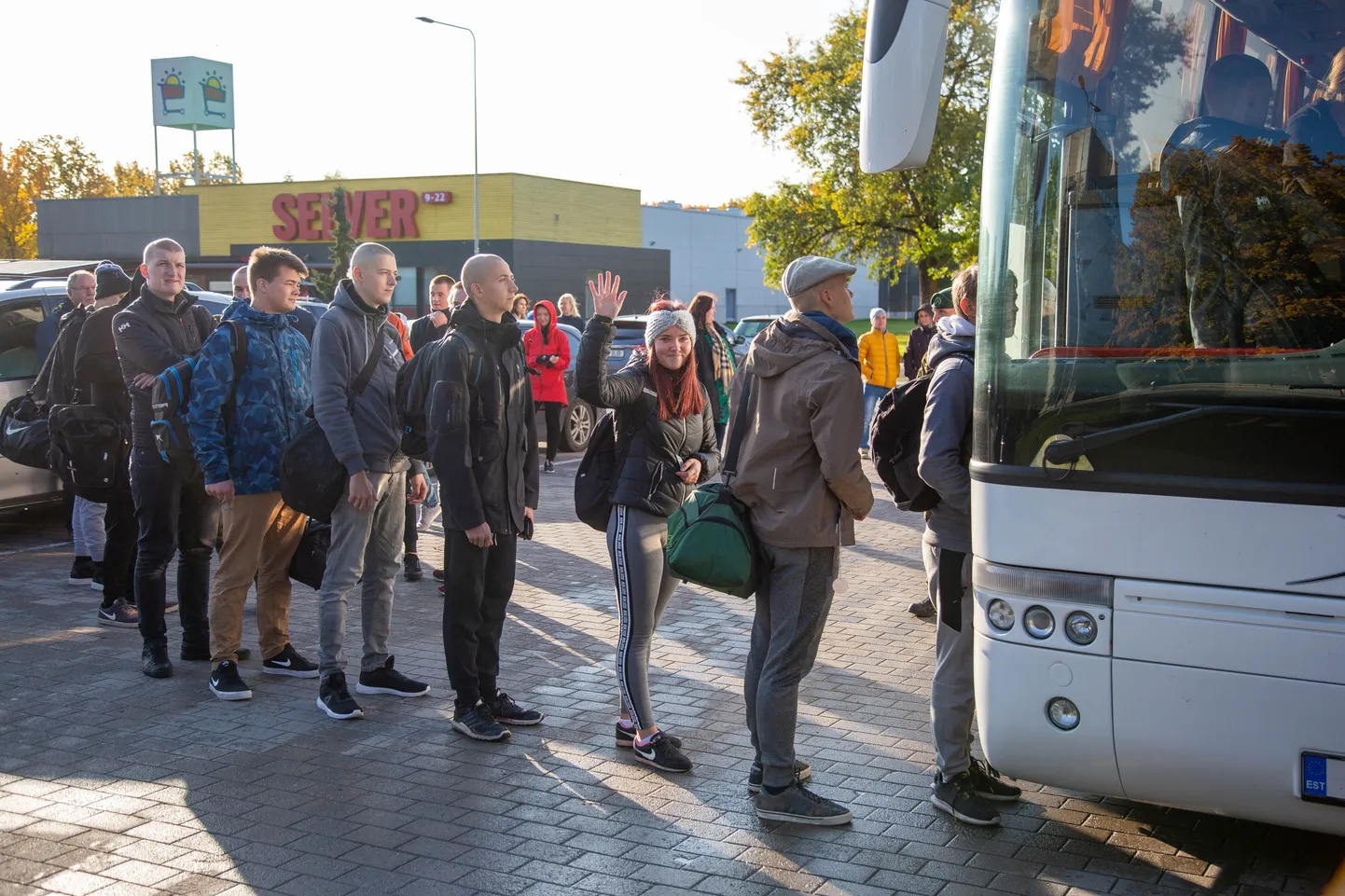 Paidest sõitsid noored Tapale ajateenistusse