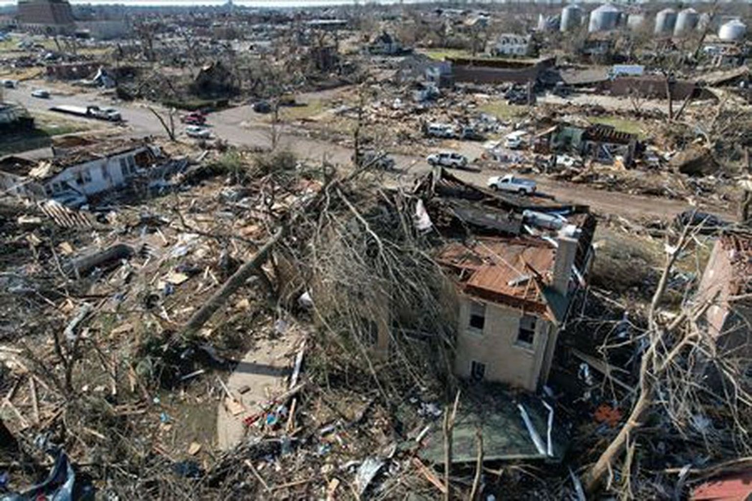 Mayfieldi linn Kentucky osariigis pärast laastavat tornaadot.