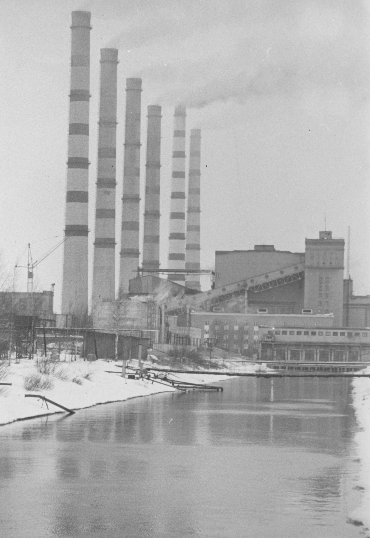 Puhas visuaalpoeesia. Narva Balti elektrijaam 1980. aastate lõpus.