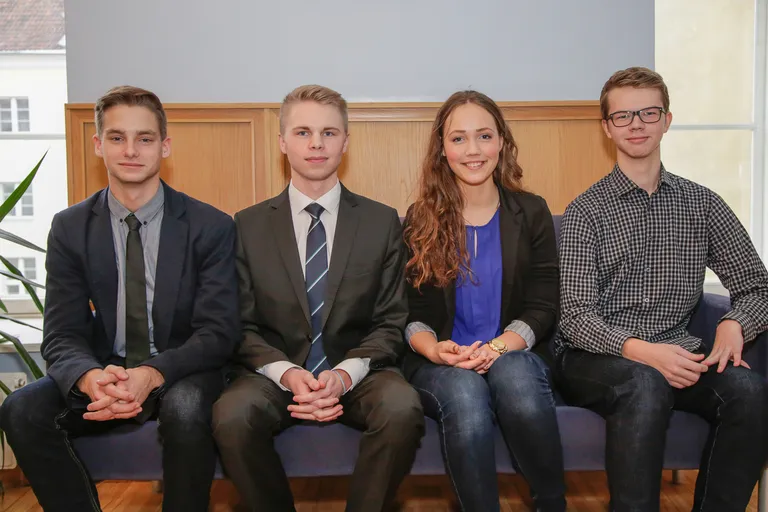 Karl Kink, Hendrik Mölder, Charlotta Rebecca Zobel, Silver Kera