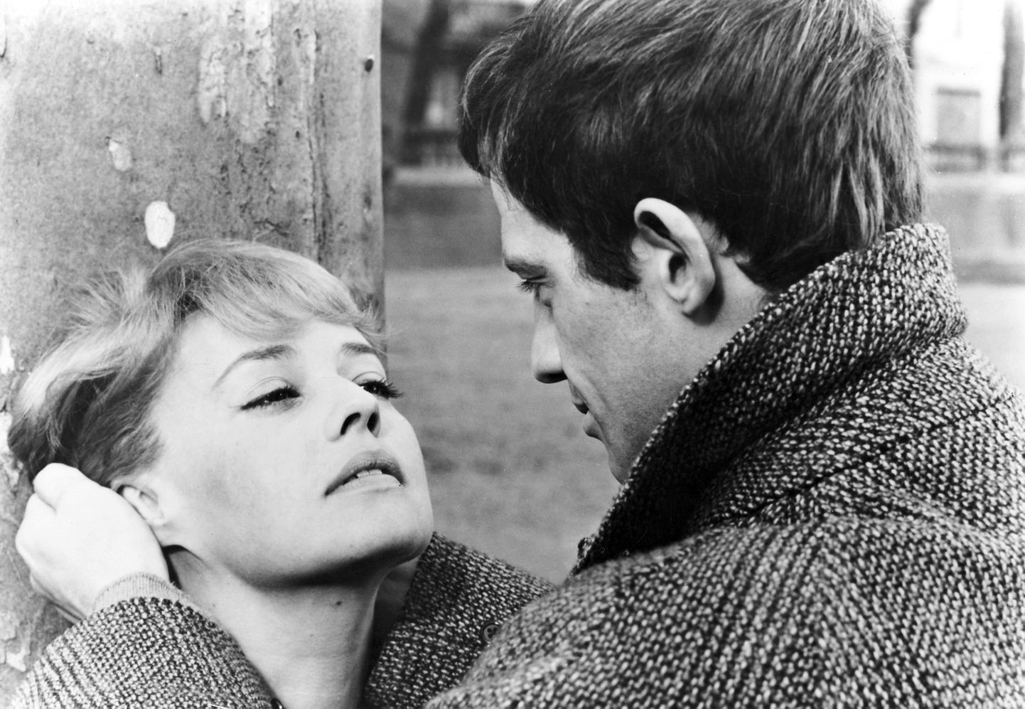  Jeanne Moreau ja Jean Paul Belmondo filmis «Moderato cantabile» 1960. aastal.