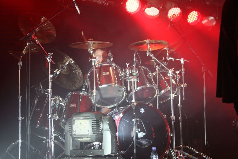 Ansambli Shower trummar Ardo Põder 2017. aasta novembris klubis Tapper.