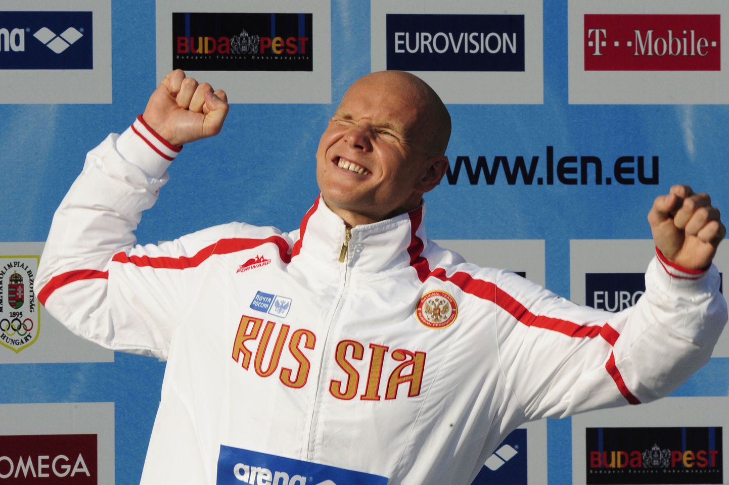 Jevgeni Korotõškin rõõmustab järjekordse medali üle. Rios kadus mehel naerutuju kiirelt.