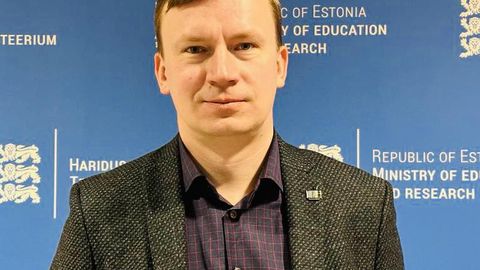Полиция Эстонии отказалась выдать вид на жительство известному ученому