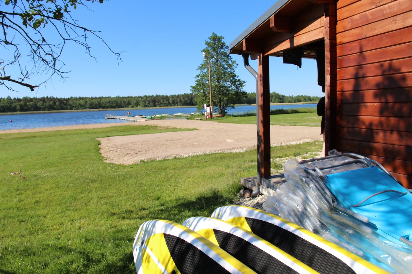 Uus plats Väinjärve ääres, kus kalamehed mahuvad ka autoga manööverdama.
