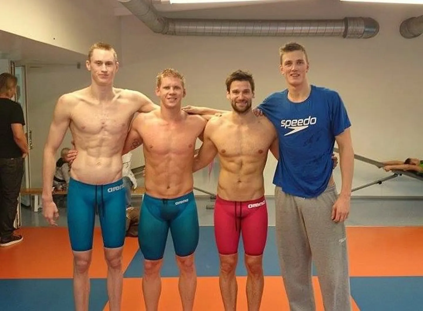 4x200 m teateujumises Eesti rekordi püstitanud nelik.