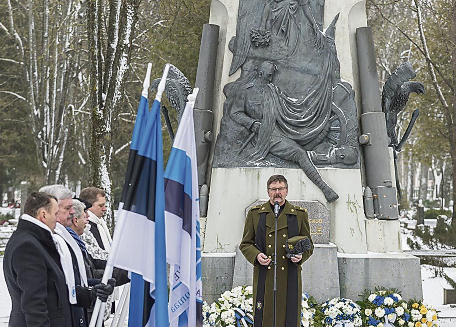 Kaplan Johannes Kakko juhatab sisse Tartu rahu meenutamise tseremooniat.