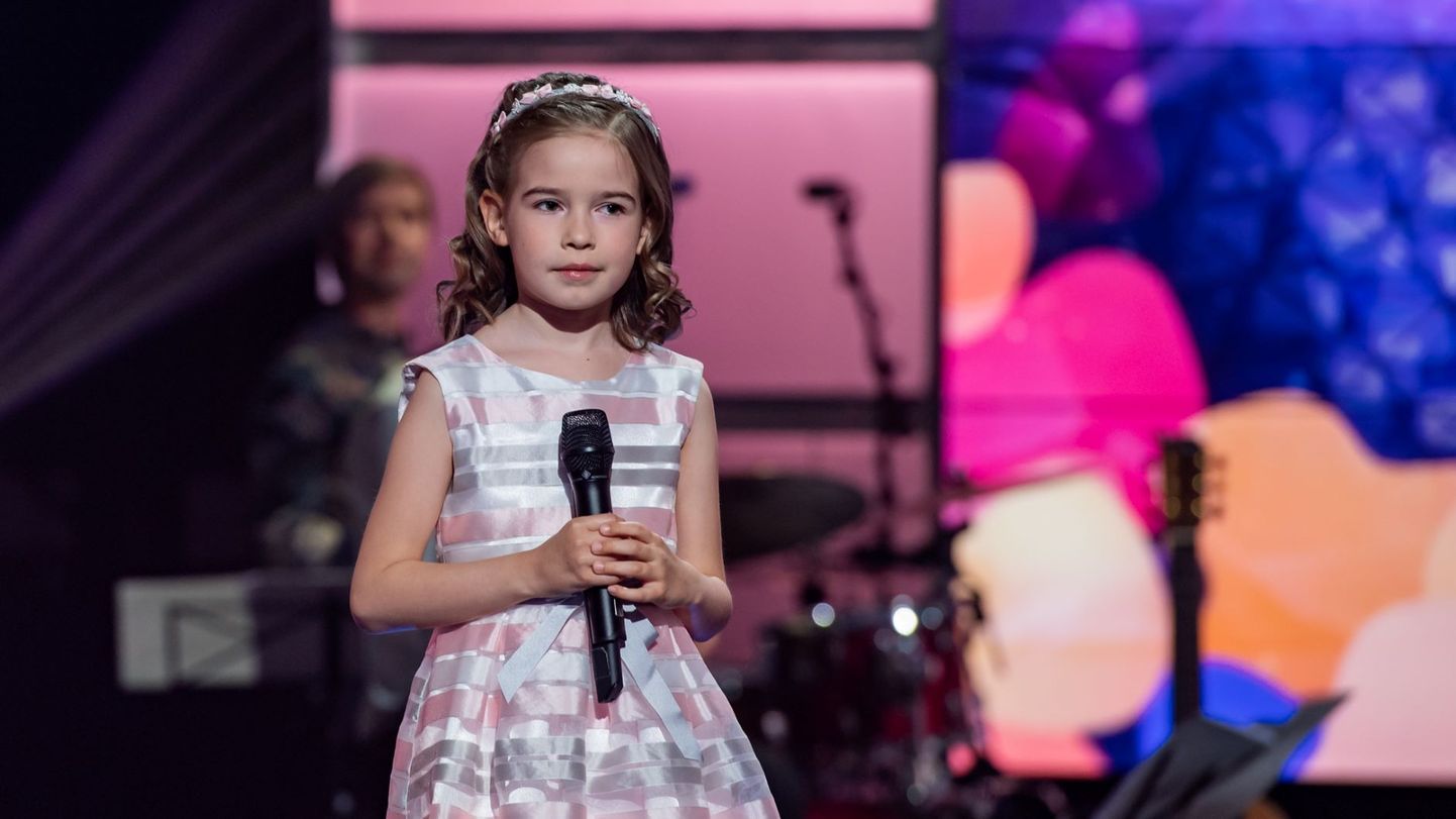«Tähtede lava» finaalis laulab ka 7-aastane Arhanna Sandra Arbma Põlvamaalt.