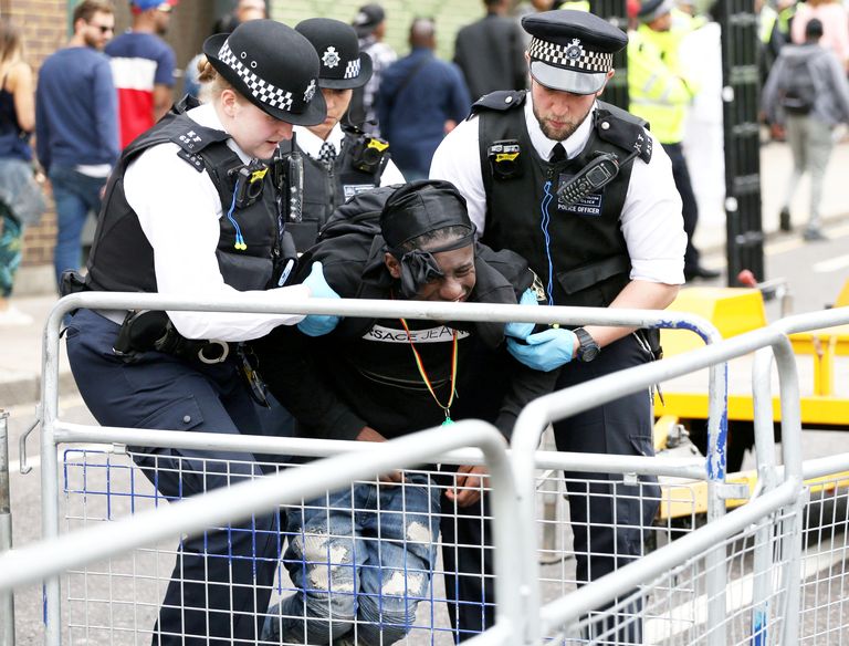 Londoni Notting Hilli karnevalil oli politseil palju tööd